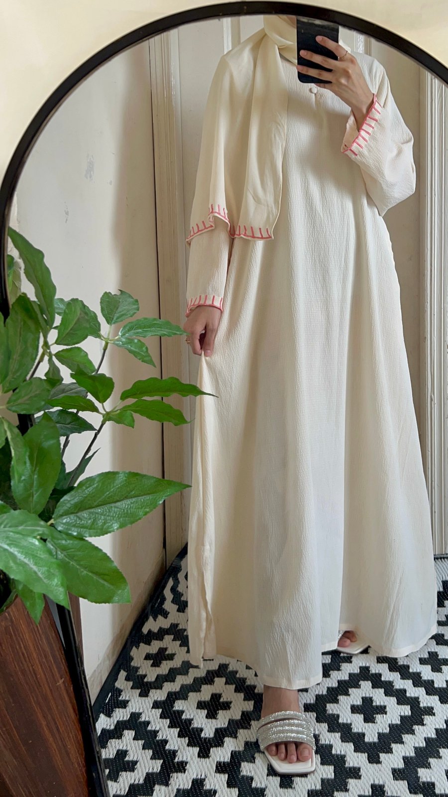Silai Serenity Robe (cream Colour)