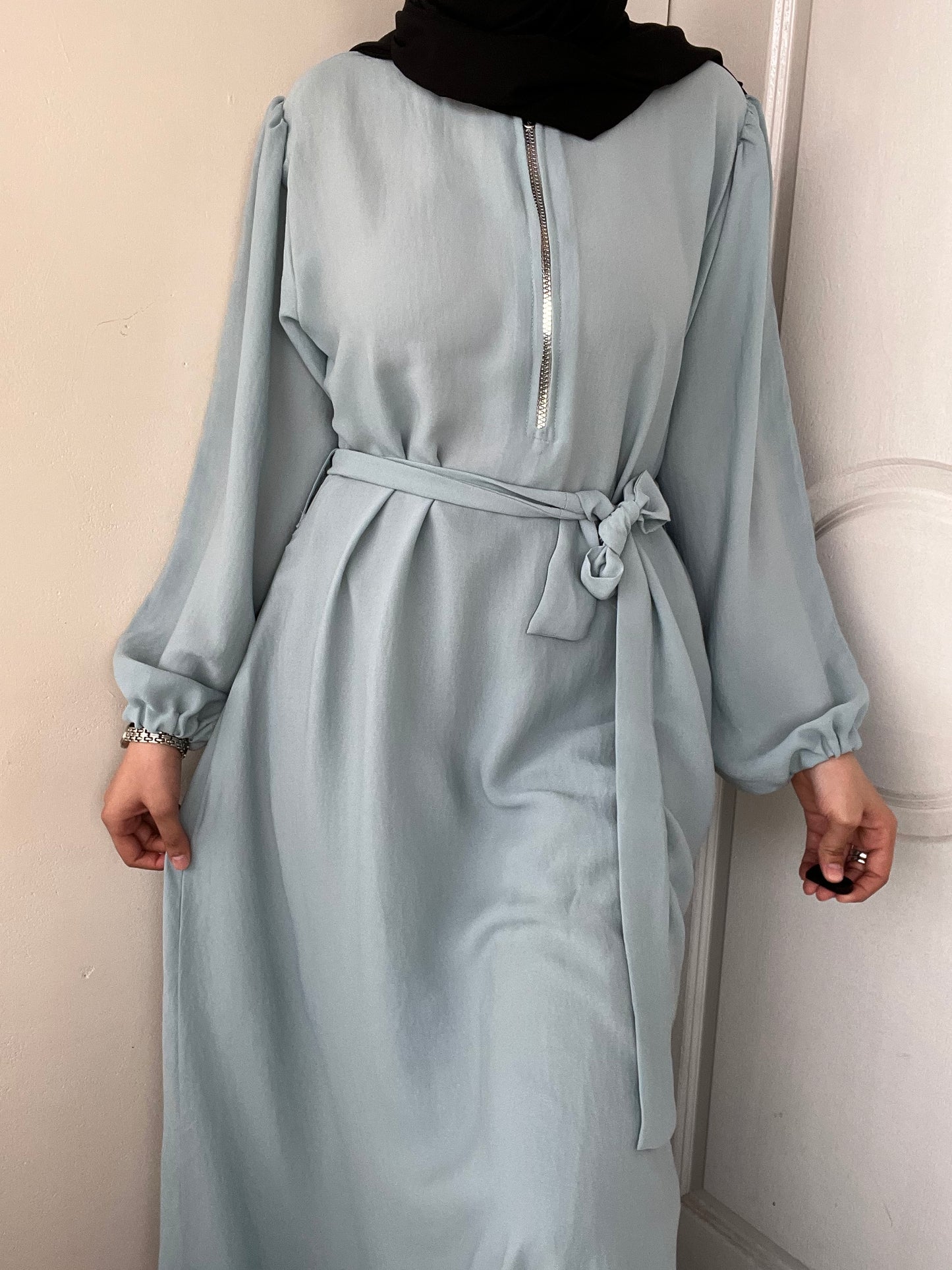 Zip Style Abaya with Belt