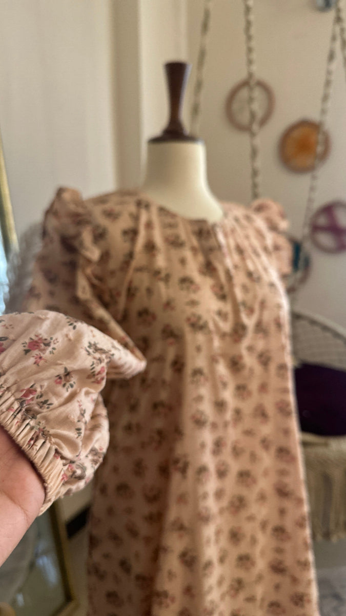 Tea-Pink Printed Lawn Abaya
