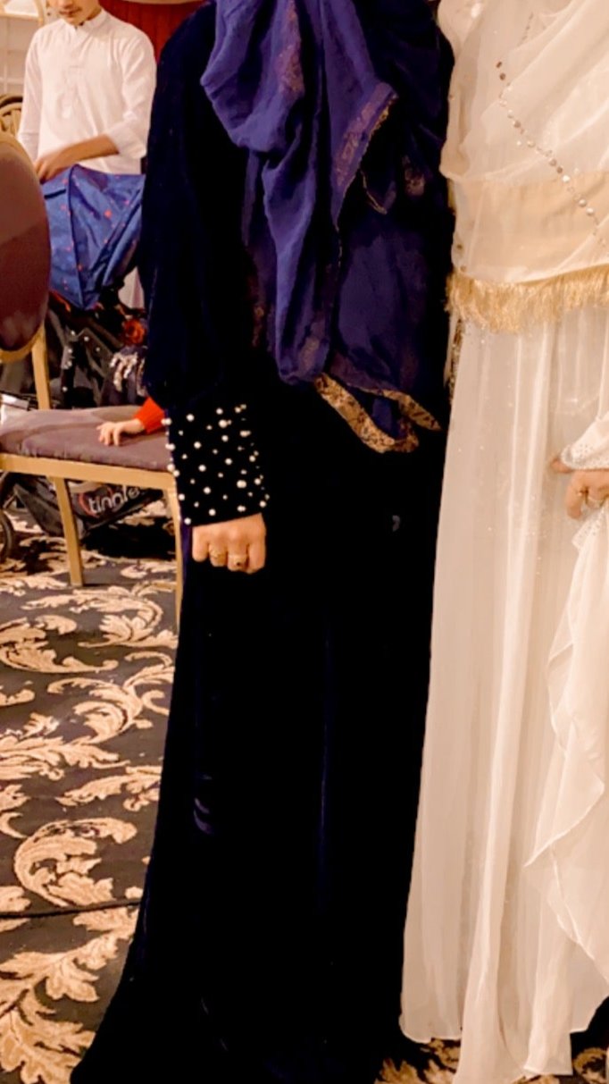 Velvet Cuff Work Abaya