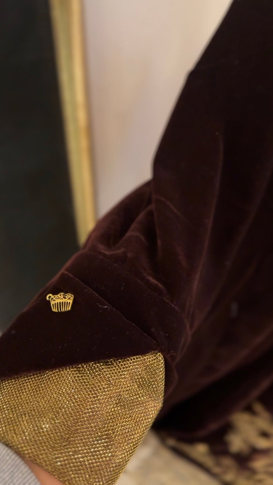 Velvet Gold Brown Abaya 🍂
