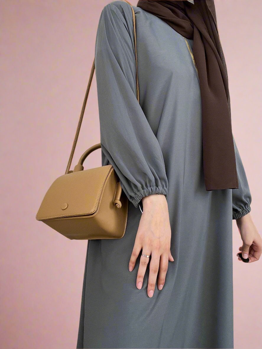 Zip Style Abaya with Belt