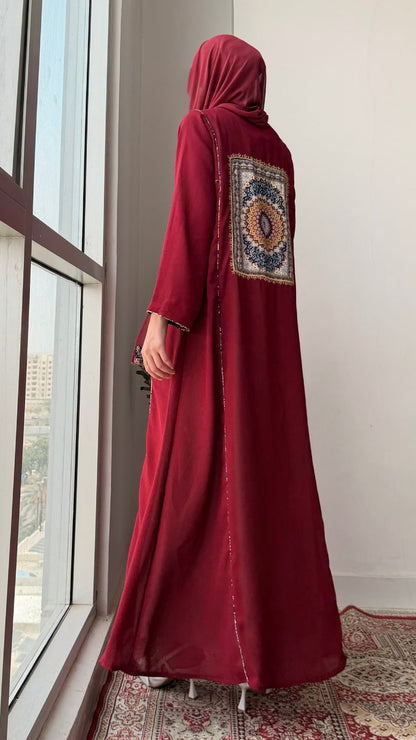 Traditionally Chic