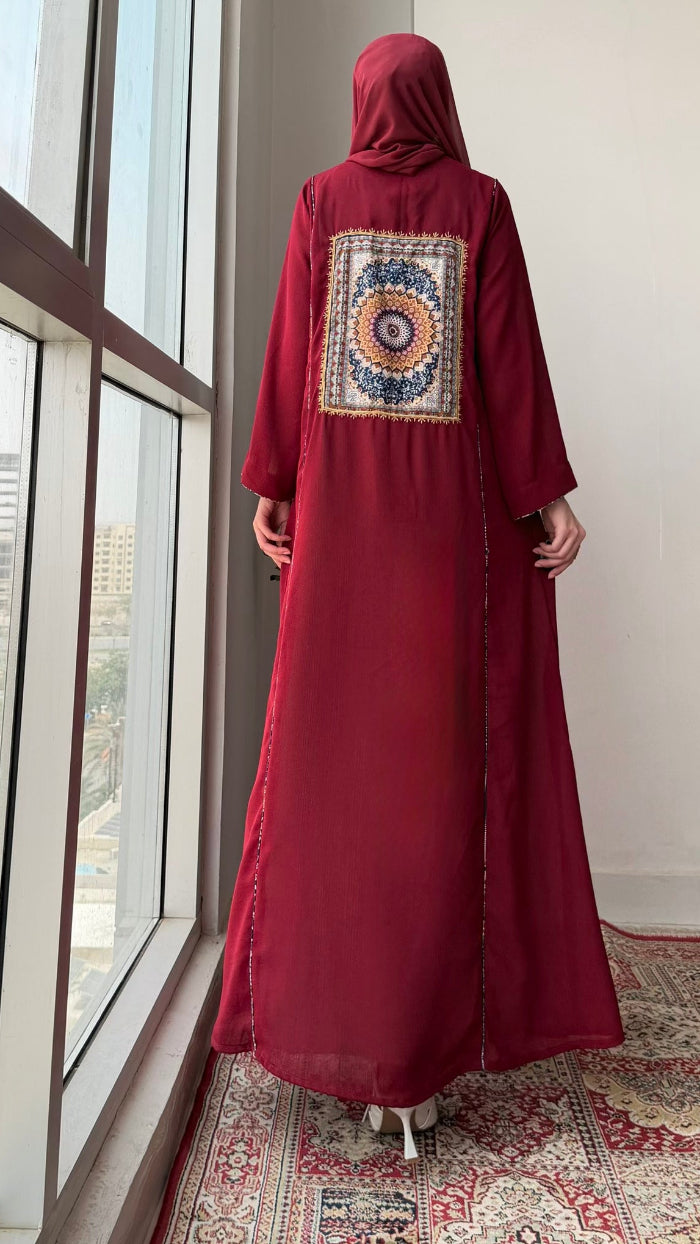 Traditionally Chic
