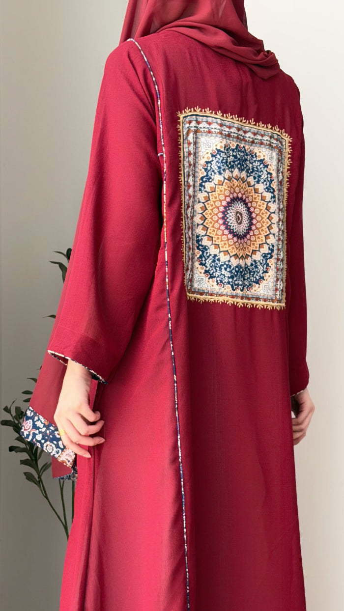 Traditionally Chic