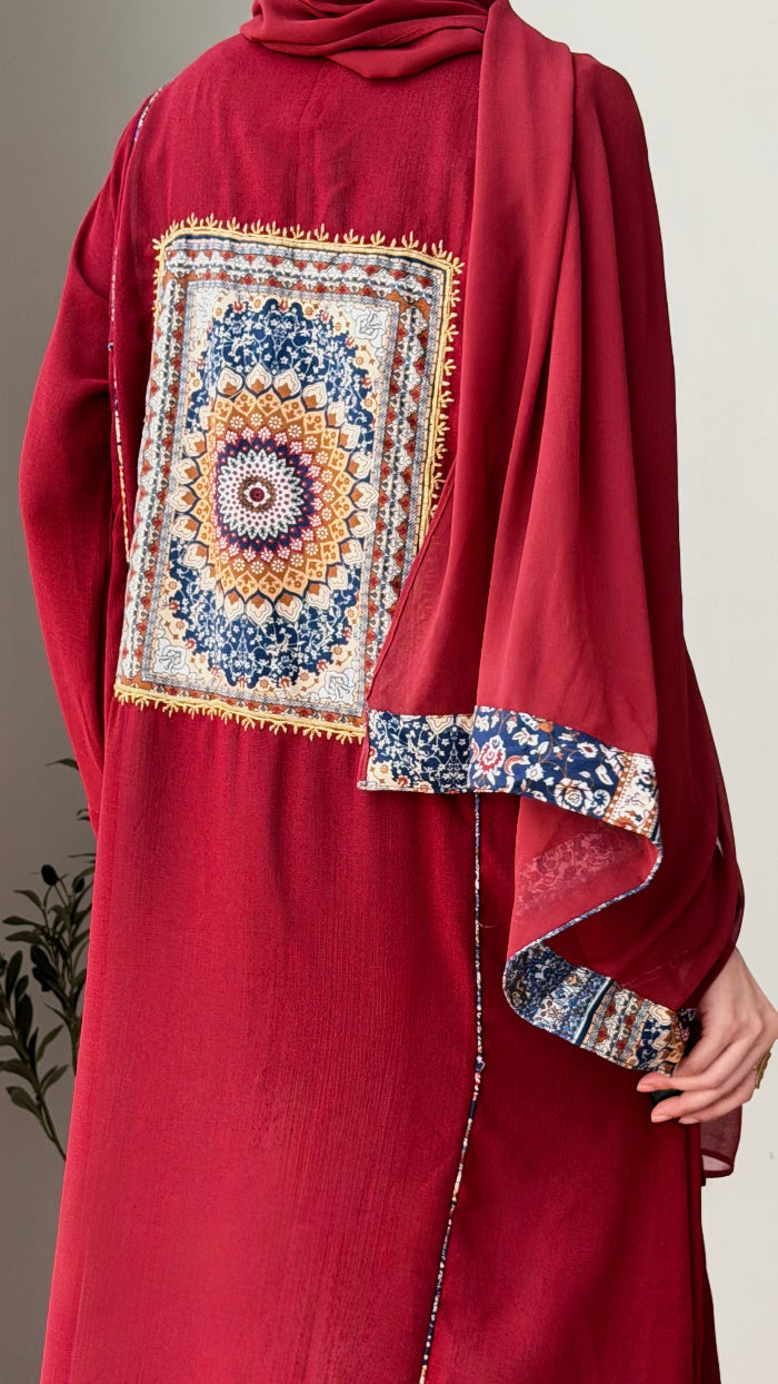 Traditionally Chic