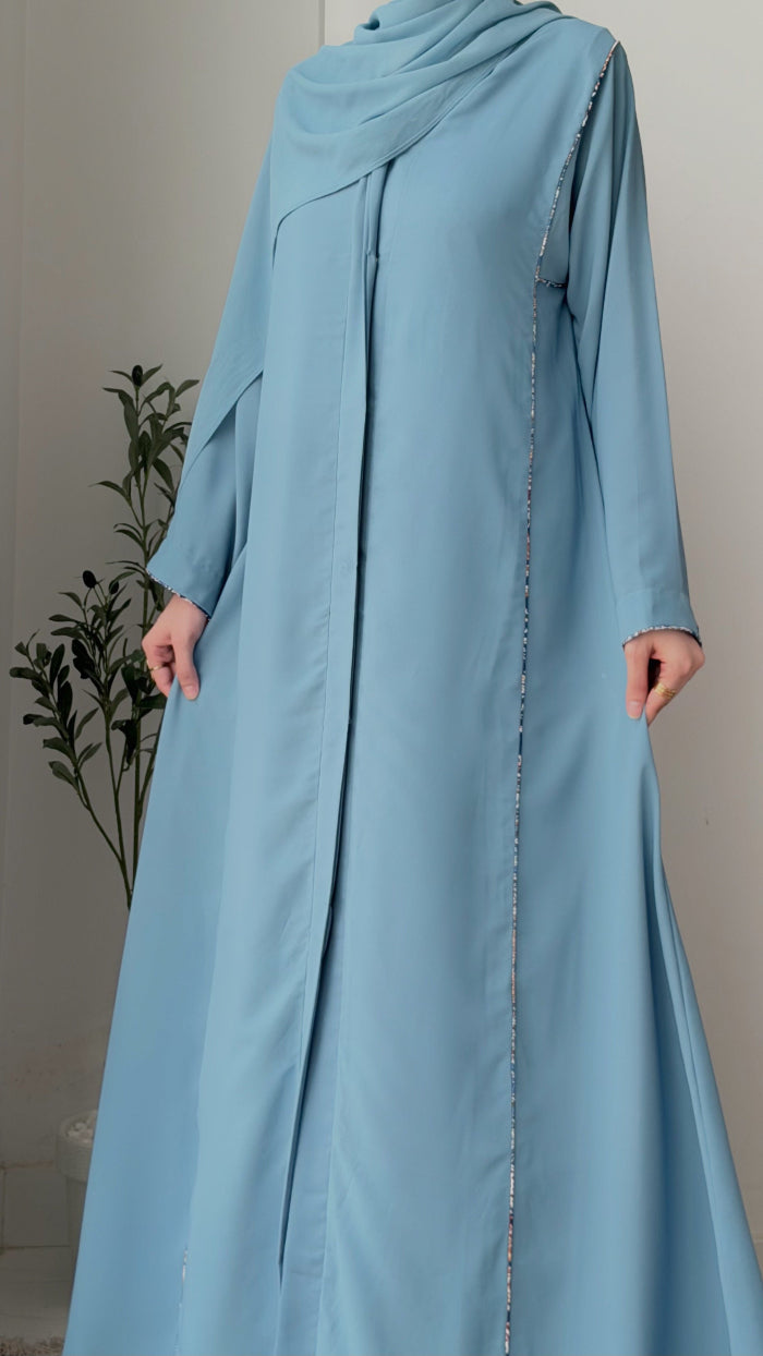Traditionally Chic