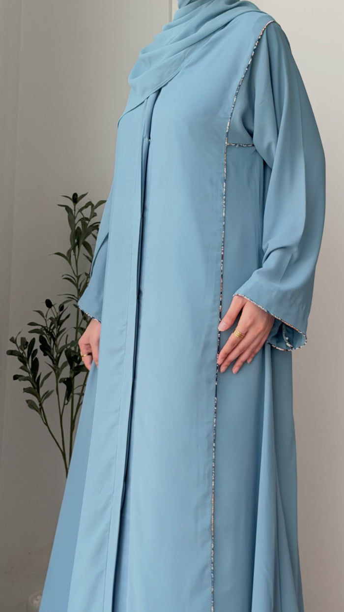 Traditionally Chic