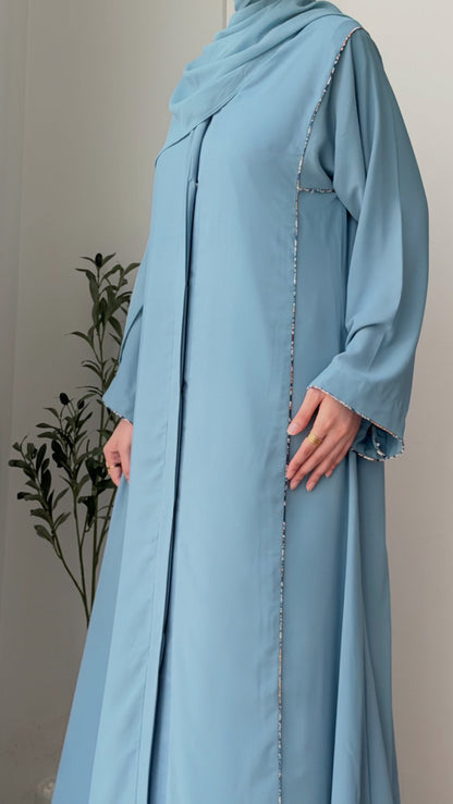 Traditionally Chic