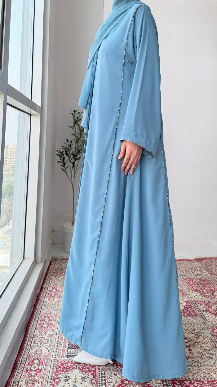 Traditionally Chic