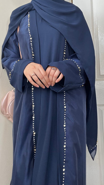 Kimono with tissue and stone work