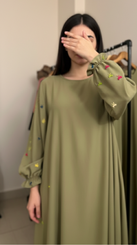 🎀Hand Embroidered Bow 🎀