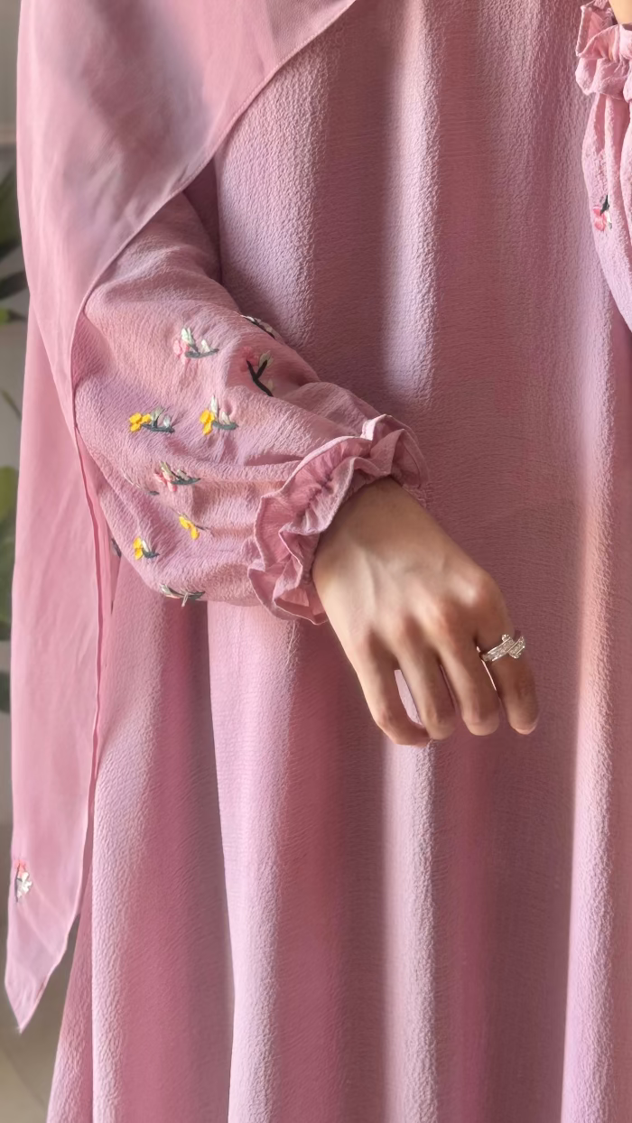 Floral embroidery Tea-Pink & Lilac