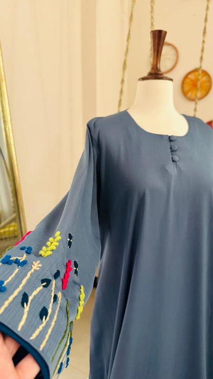 Autumn Flower Sleeves Abaya (color of the season)